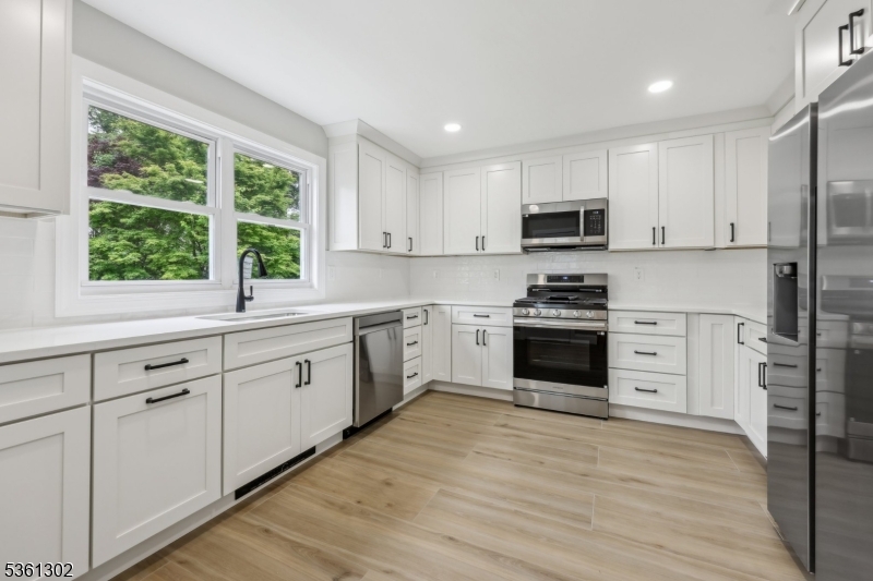 444 Black Oak Ridge Rd