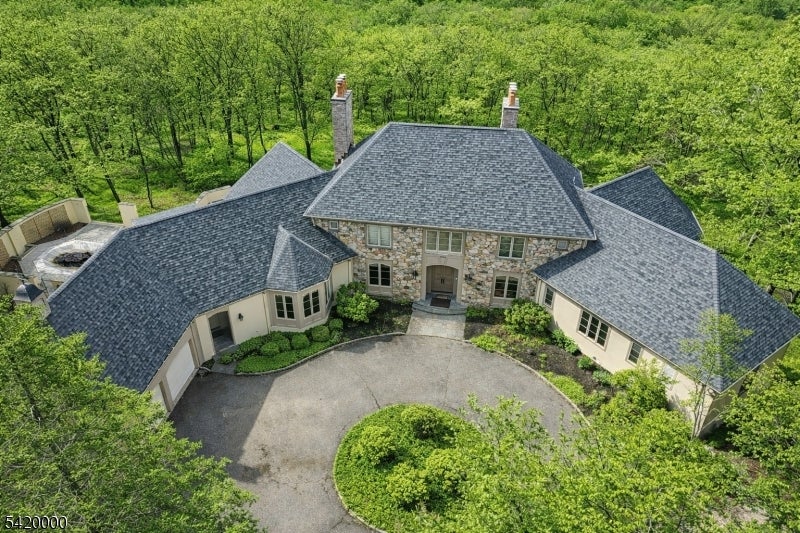 29 Hilltop Rd