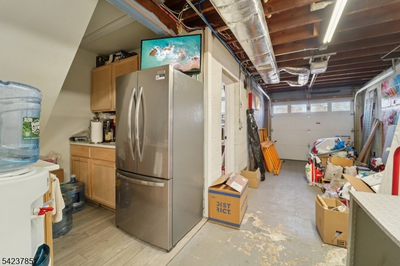593 New York Ave