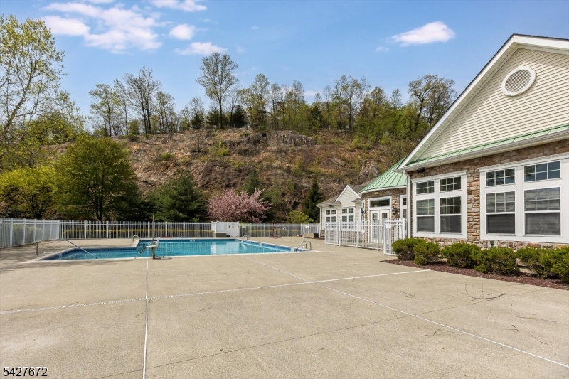 6217 Brookhaven Ct 217