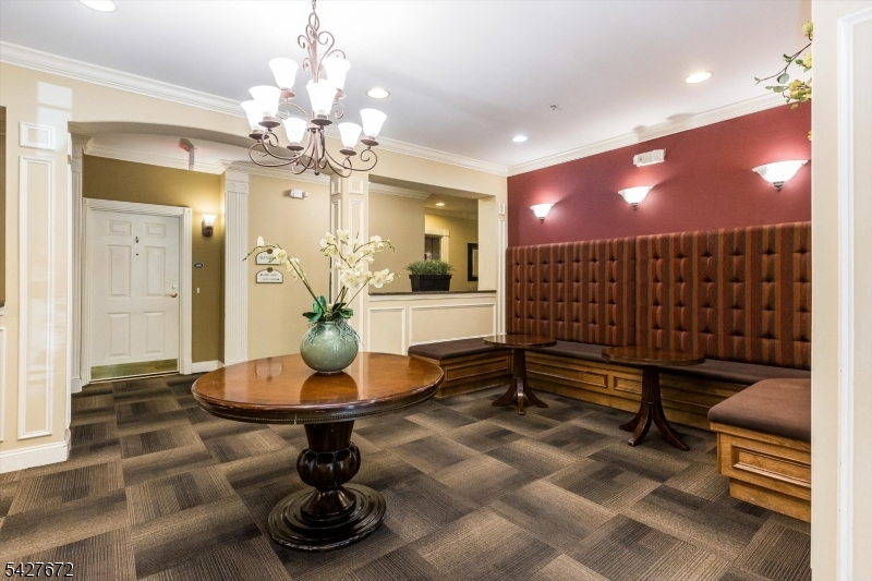 6217 Brookhaven Ct 217