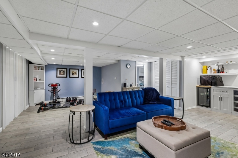 412 Fenlon Blvd