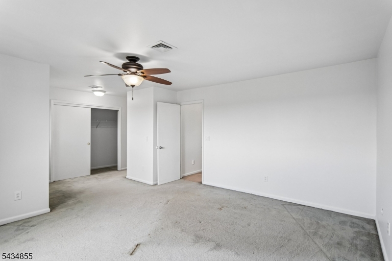 304 Heights Dr