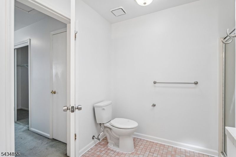 304 Heights Dr