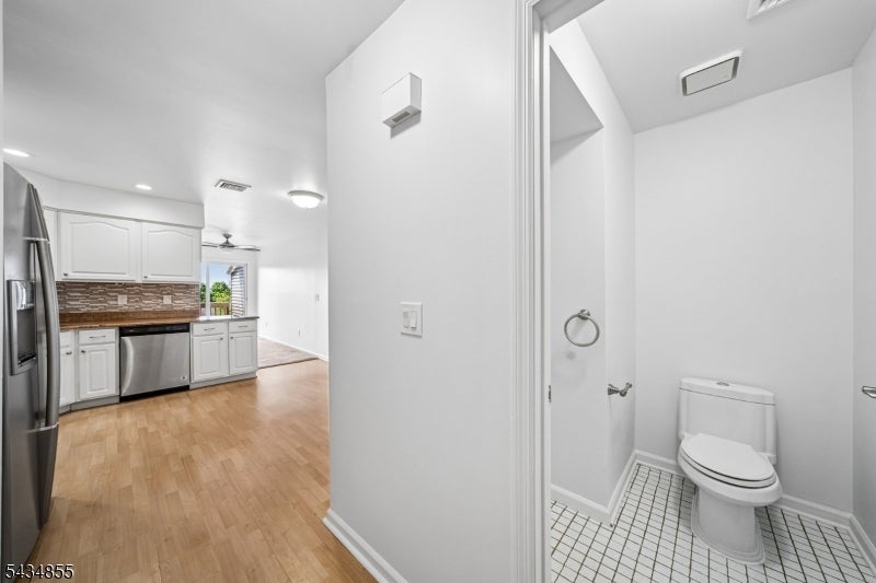 304 Heights Dr