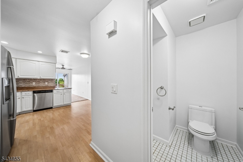 304 Heights Dr