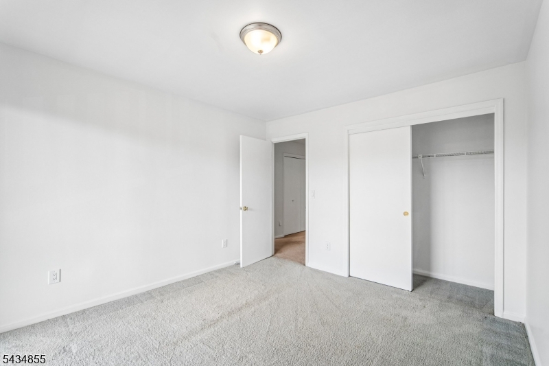 304 Heights Dr