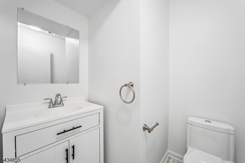 304 Heights Dr