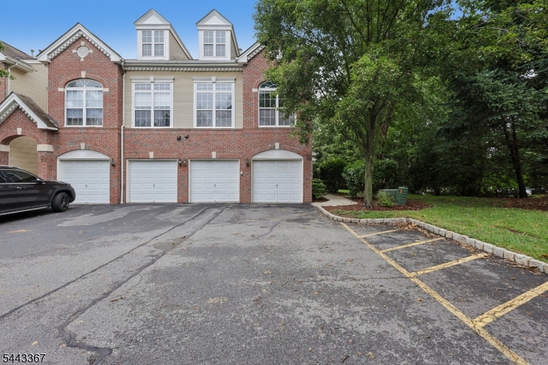 101 Rock Creek Dr