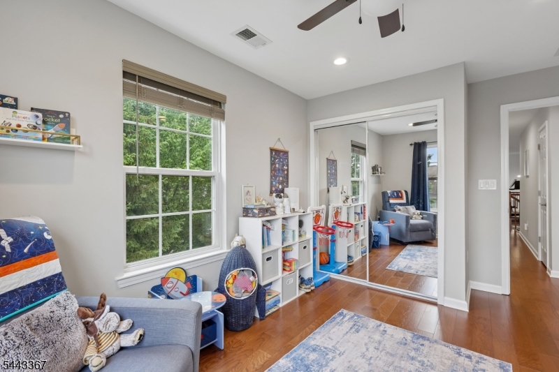 101 Rock Creek Dr