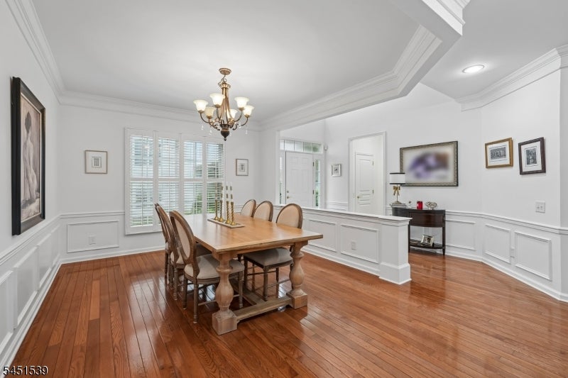 2 Constitution Ln
