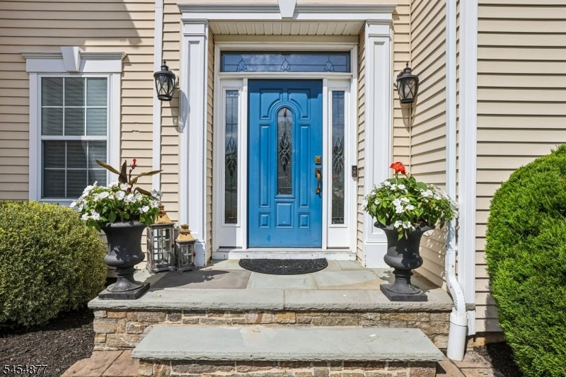 176 Fox Hill Ct