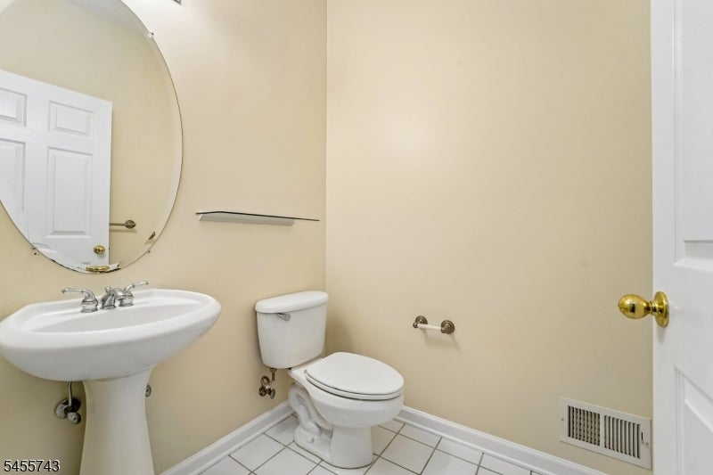 195 Levinberg Ln