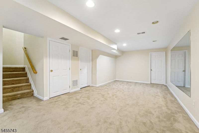 195 Levinberg Ln