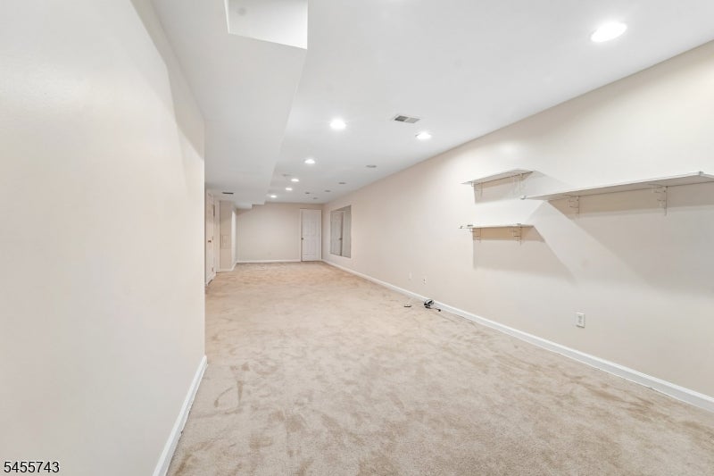 195 Levinberg Ln