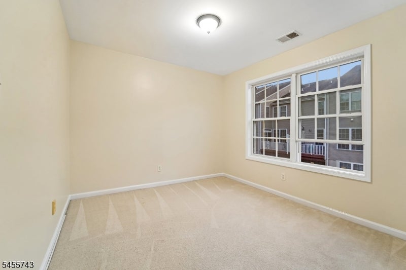 195 Levinberg Ln