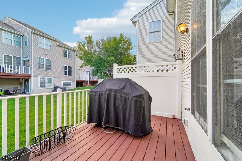 195 Levinberg Ln