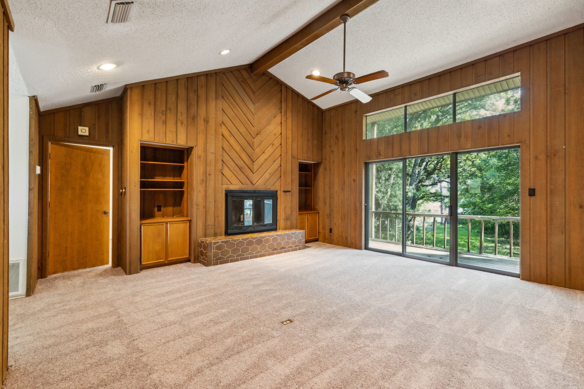 2402 Arrow Lane