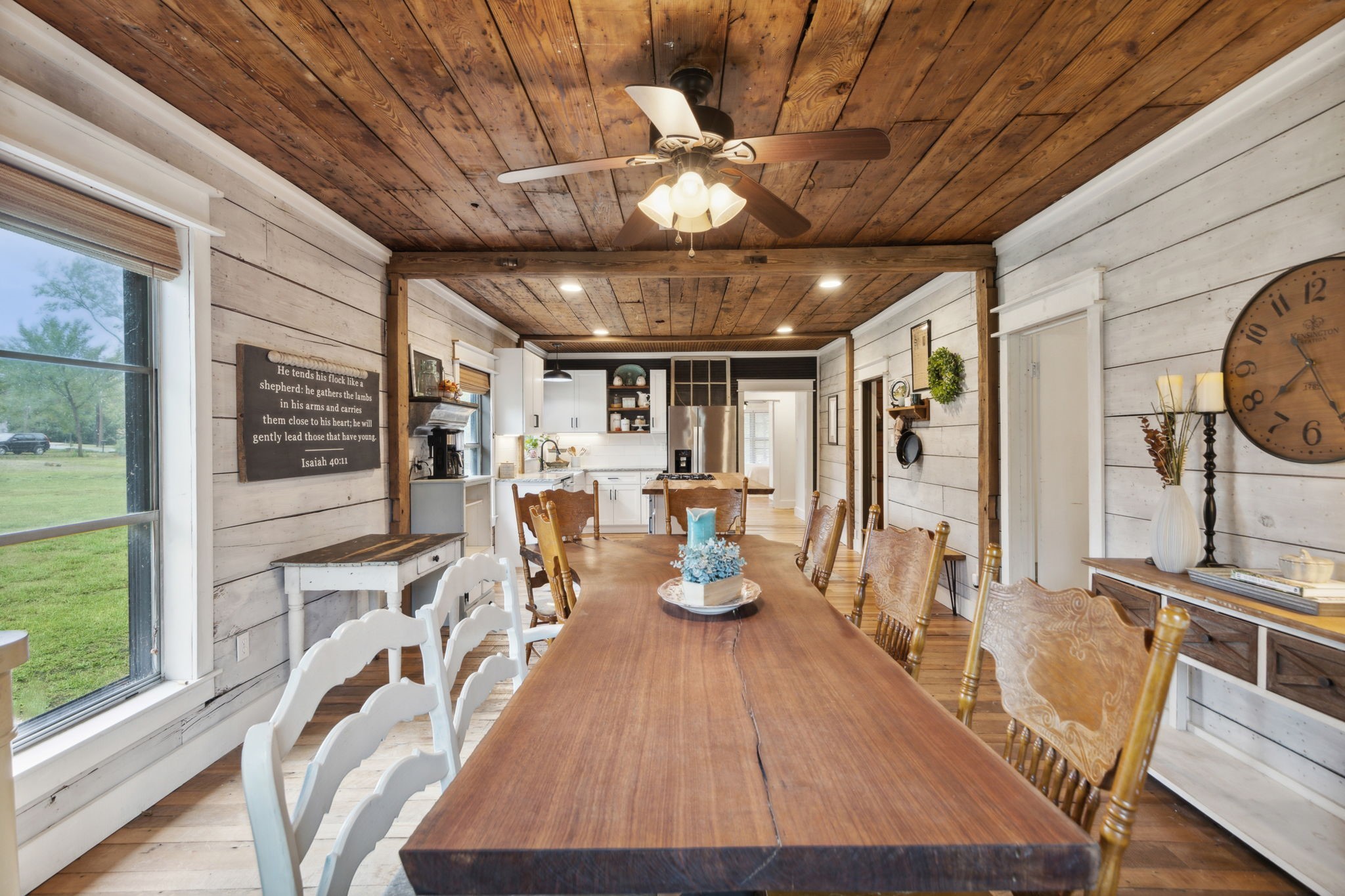 915 N Alamo Road