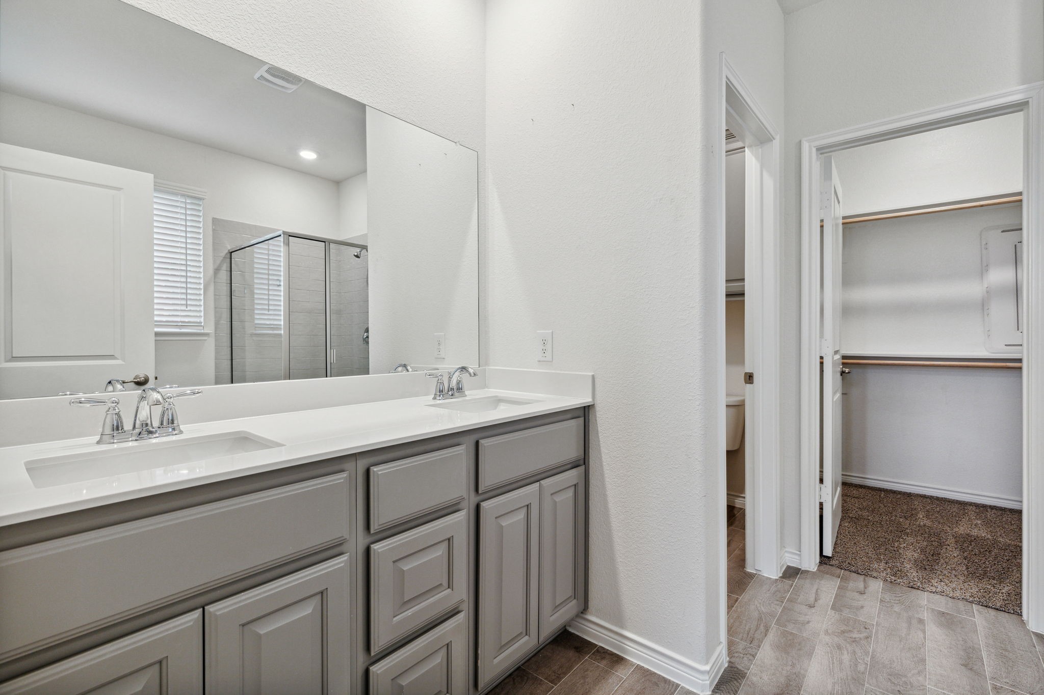 3922 Sidney Lane