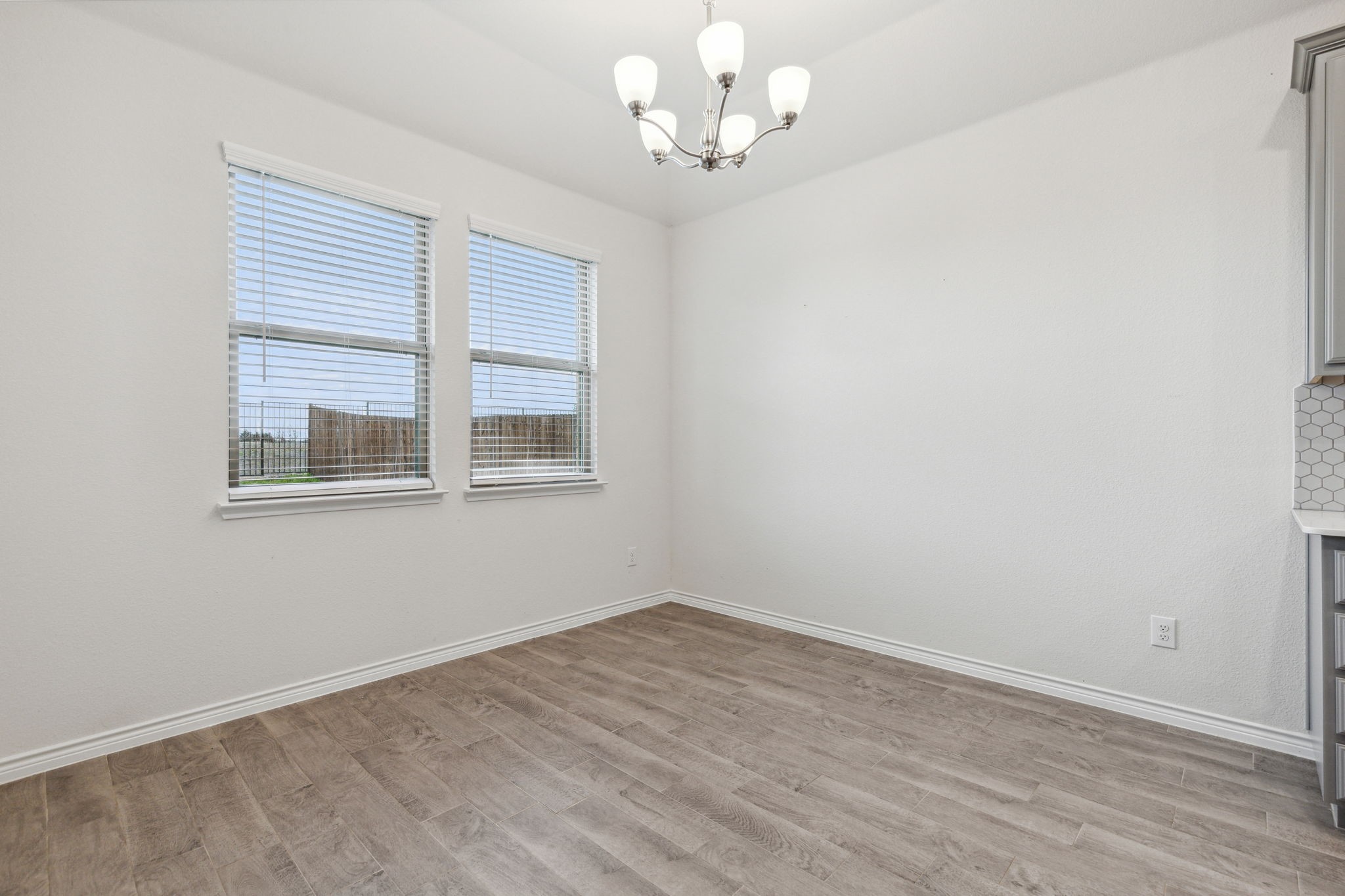 3922 Sidney Lane