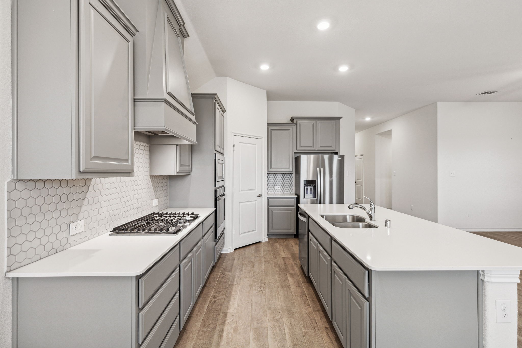 3922 Sidney Lane