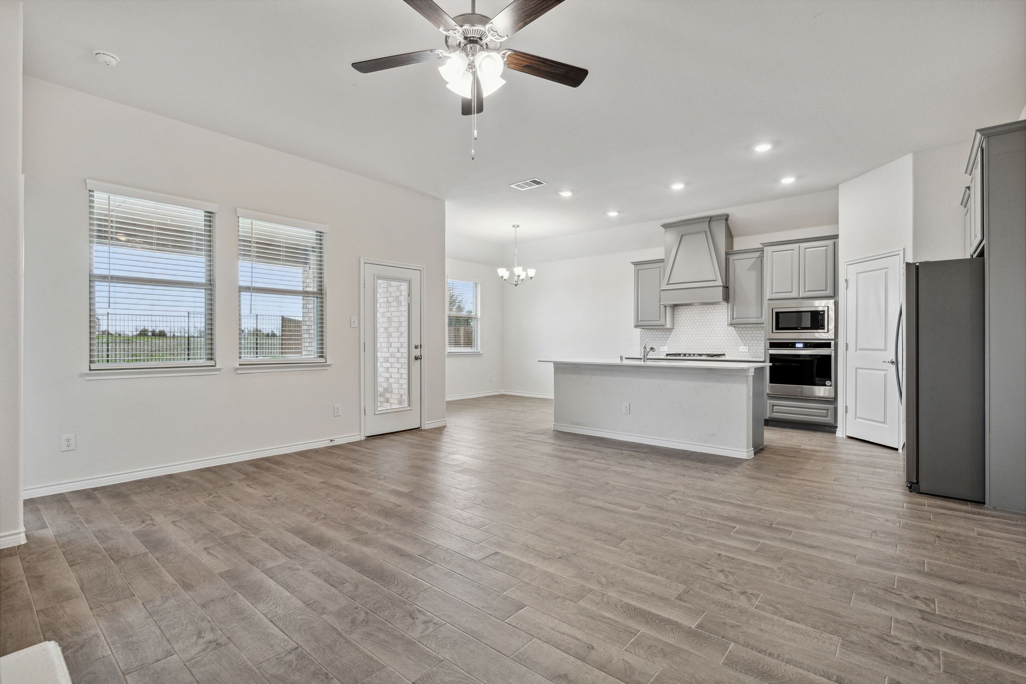 3922 Sidney Lane