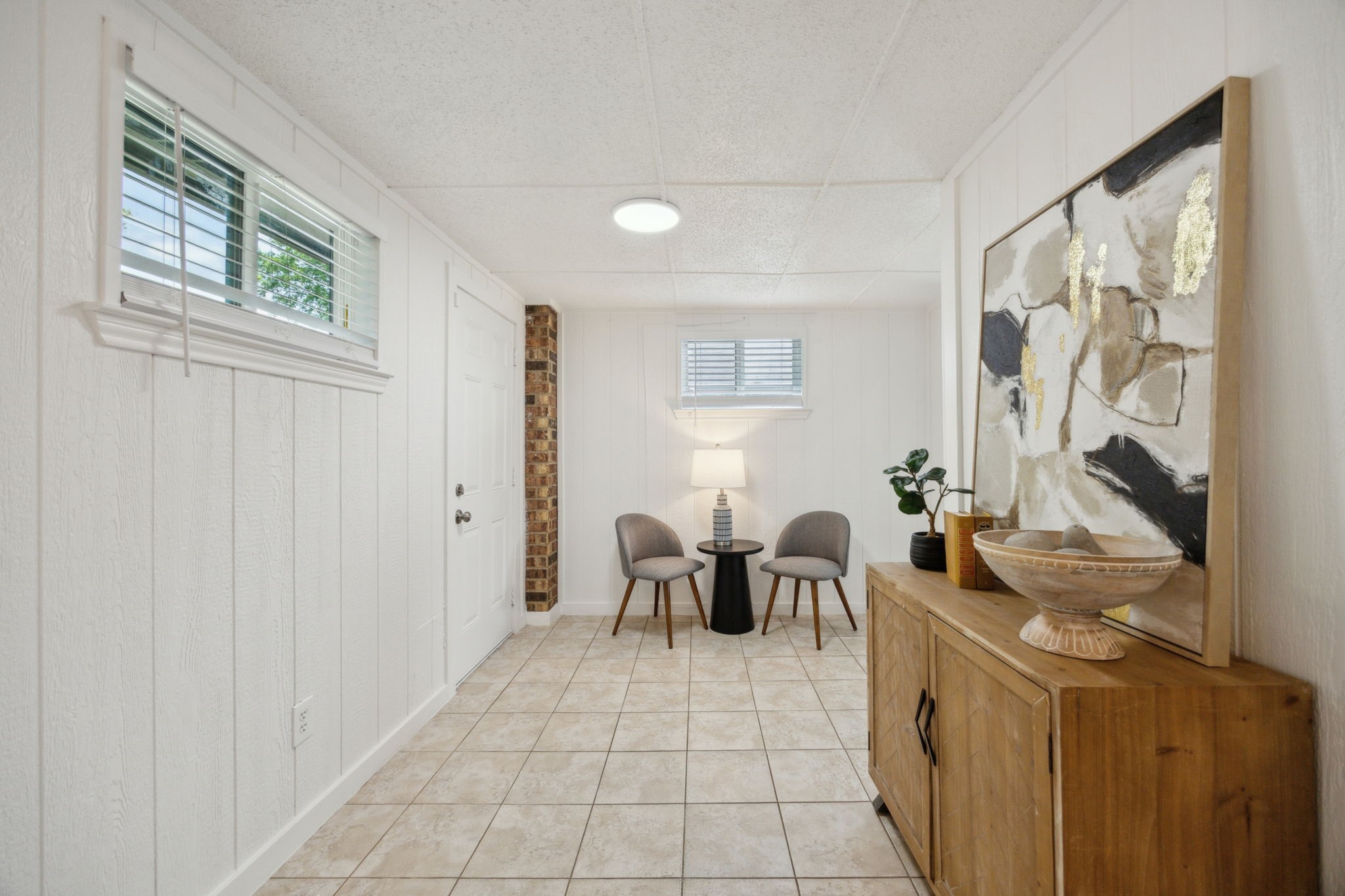 5322 Riverport Drive