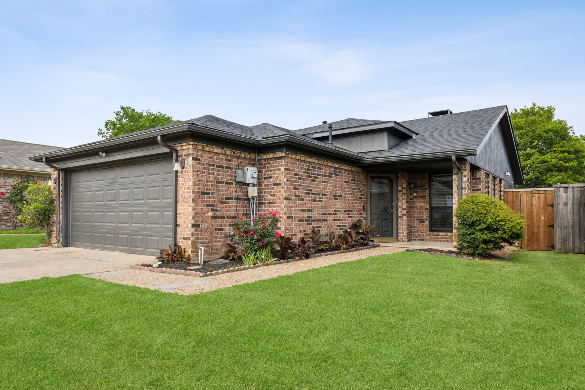 5322 Riverport Drive