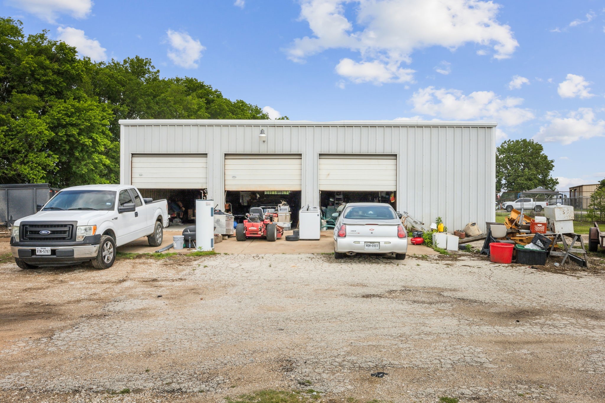 449 National Drive