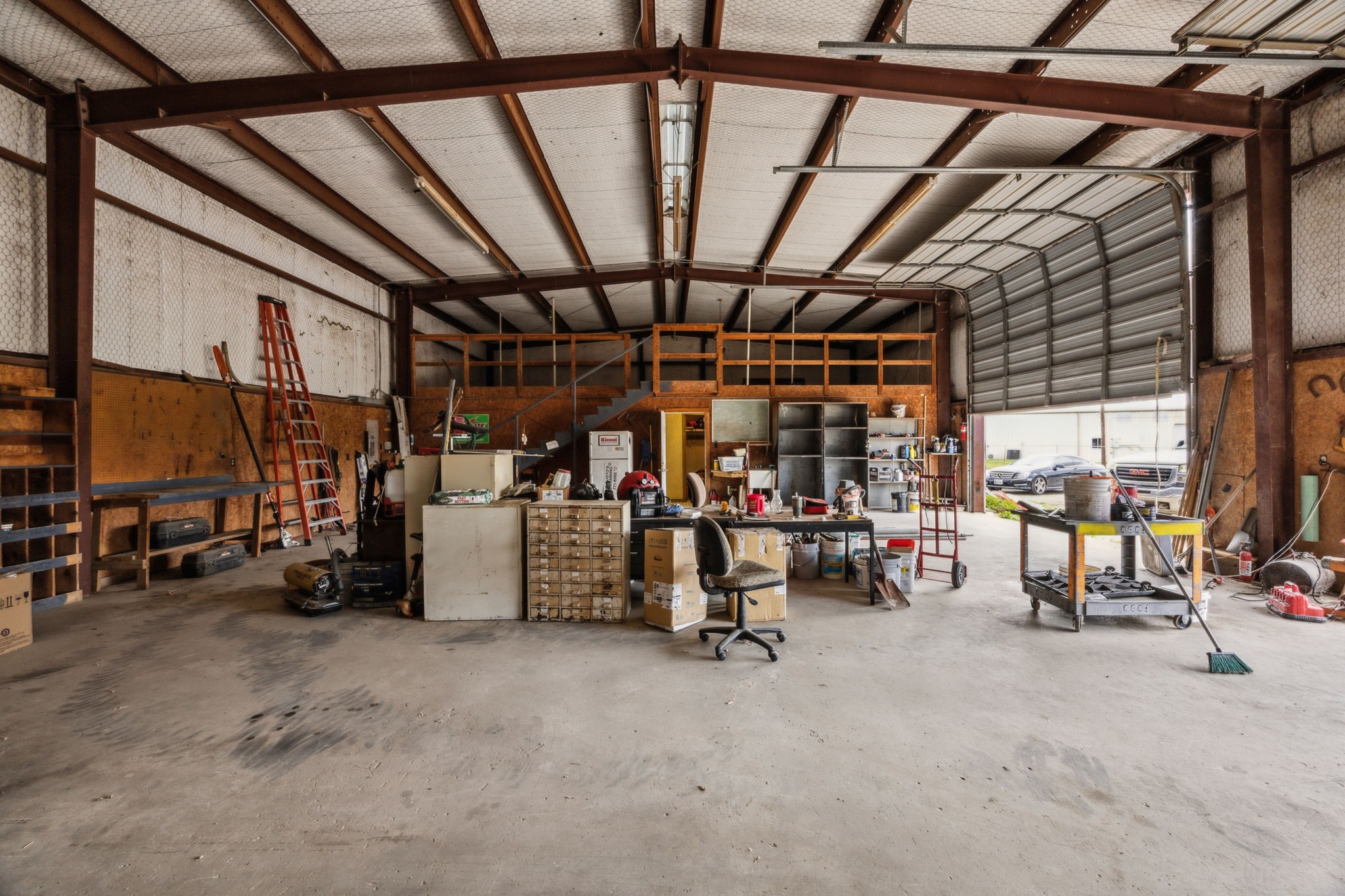 449 National Drive