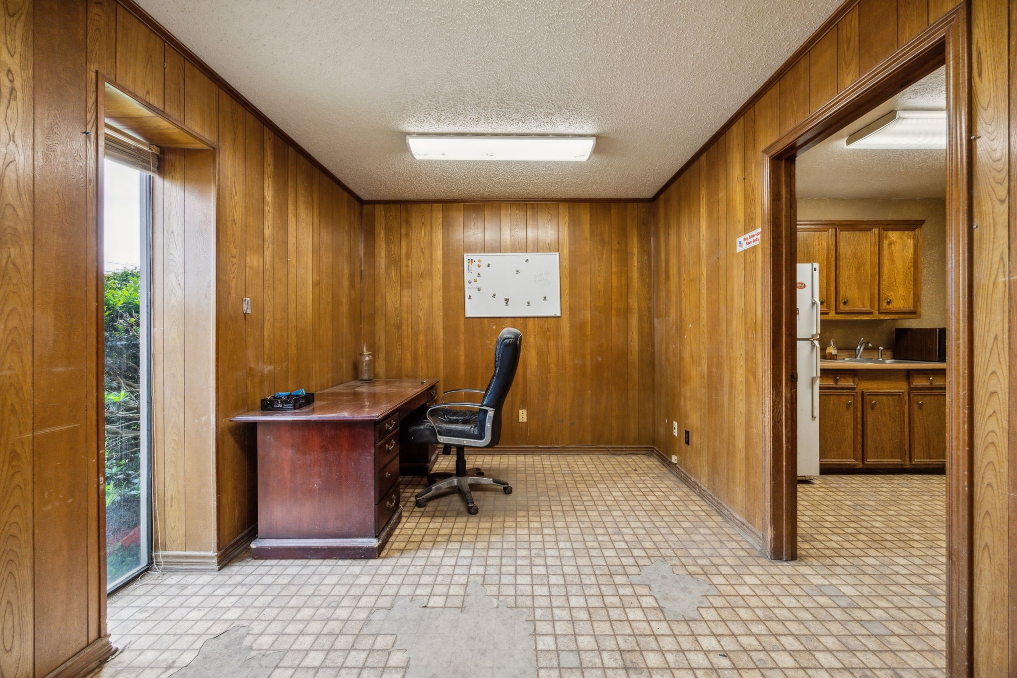449 National Drive