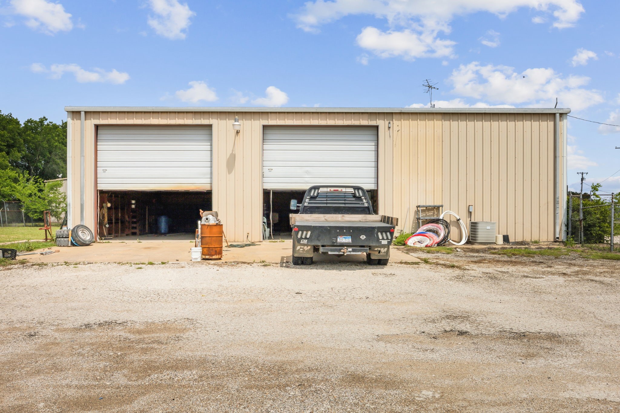 449 National Drive
