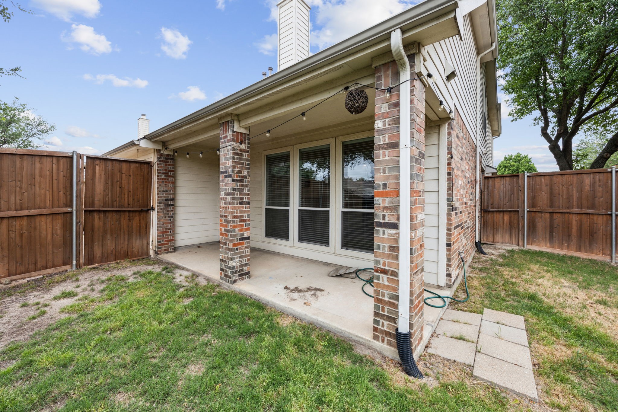 725 Vallejo Drive