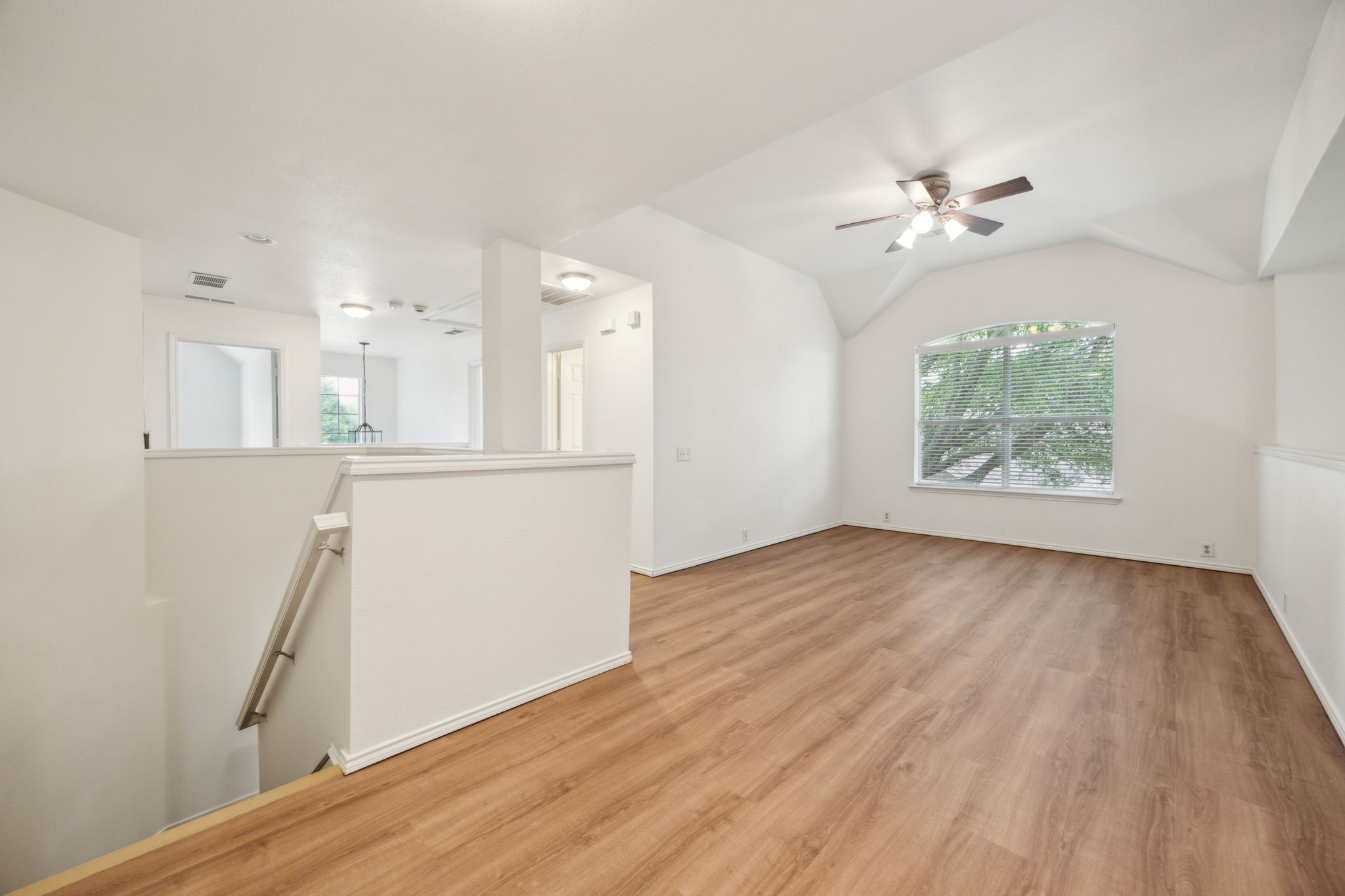 725 Vallejo Drive