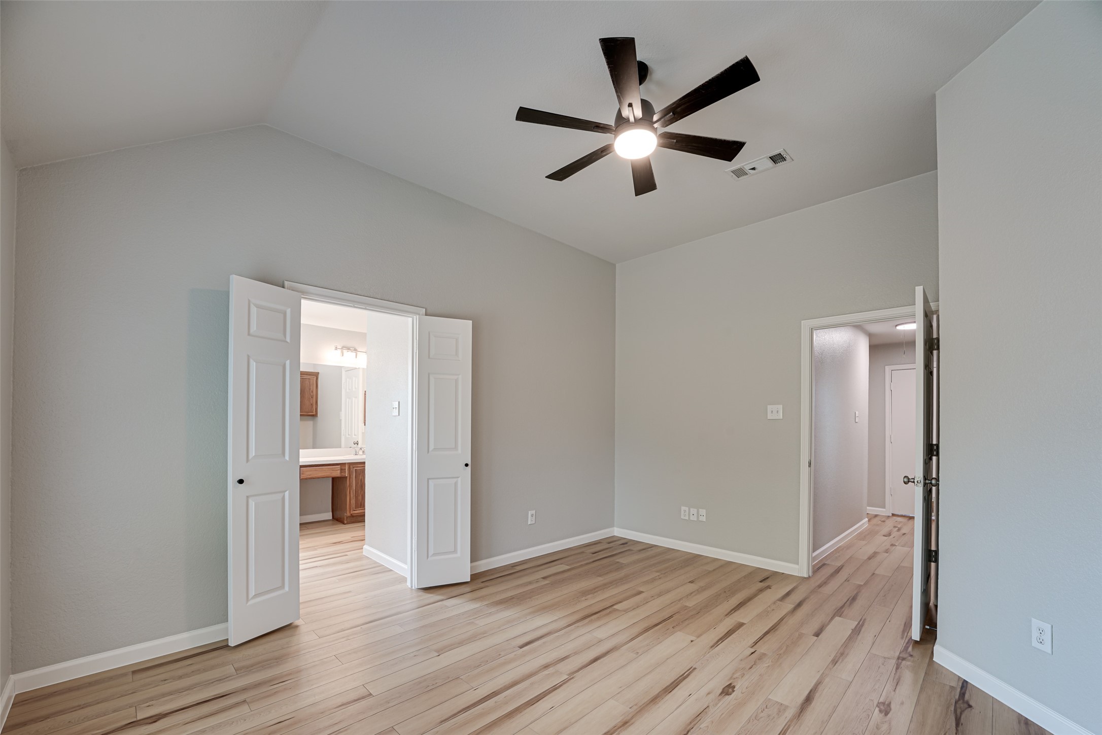 144 Woodcreek Drive