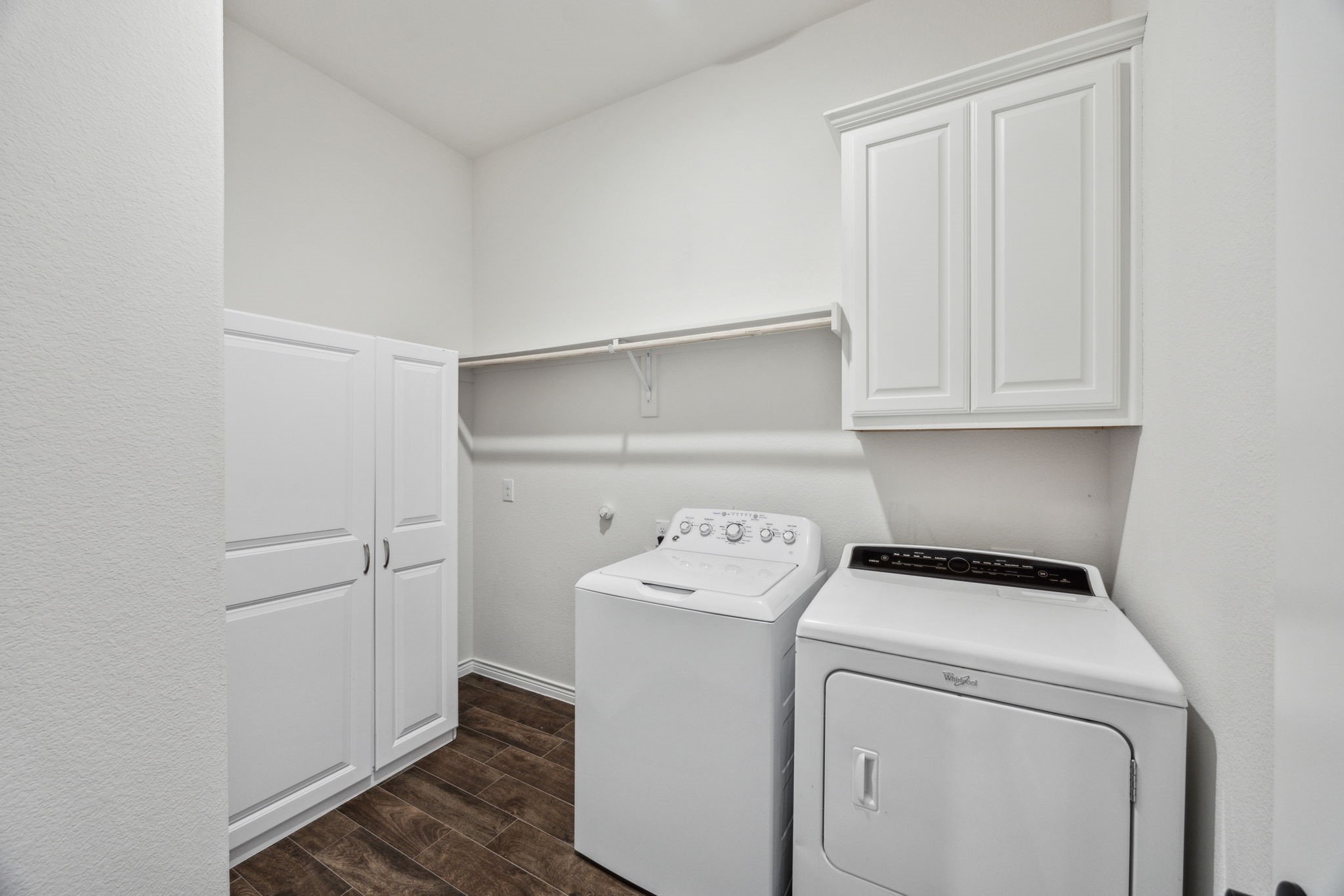 2102 Tahoka Lane
