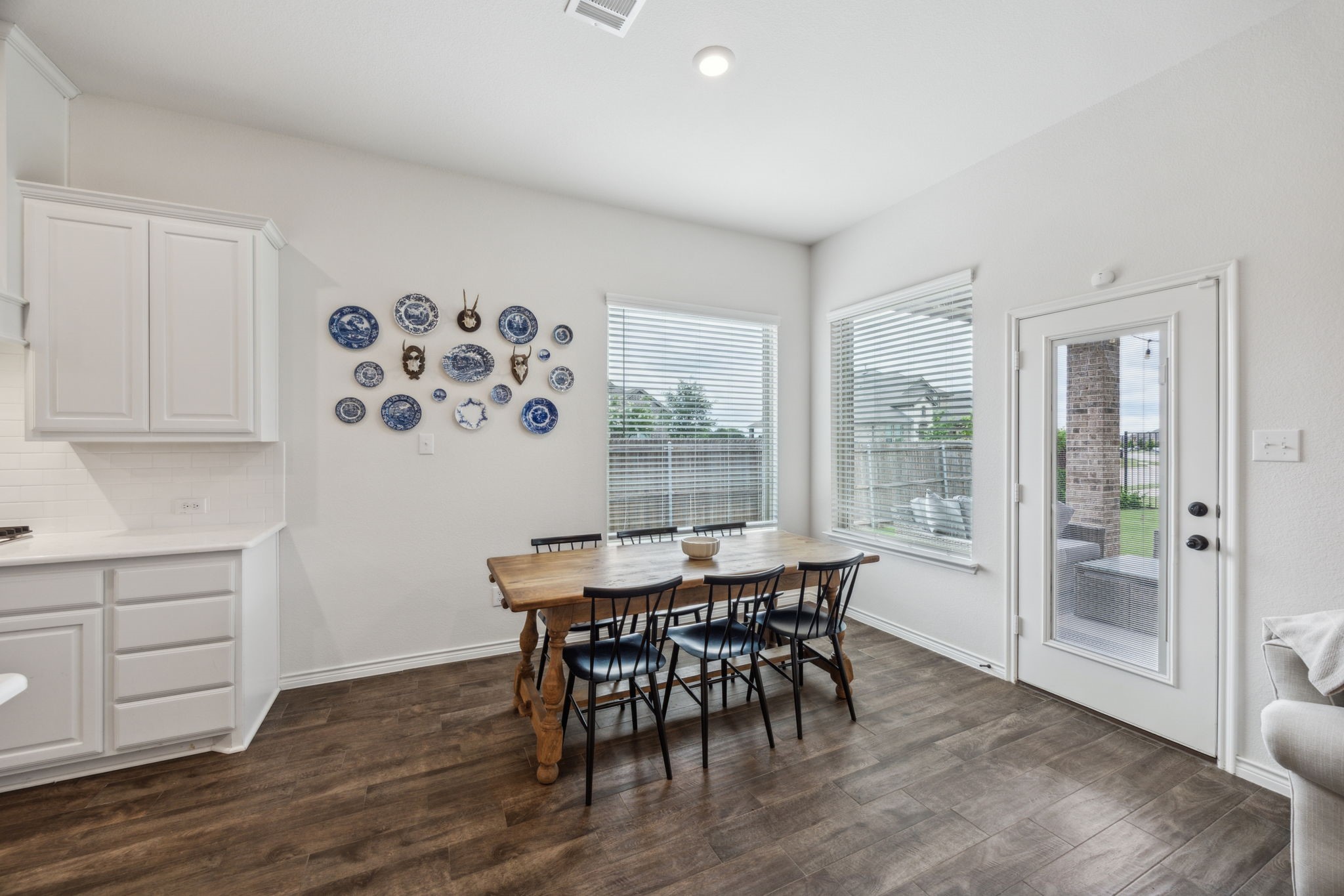 2102 Tahoka Lane