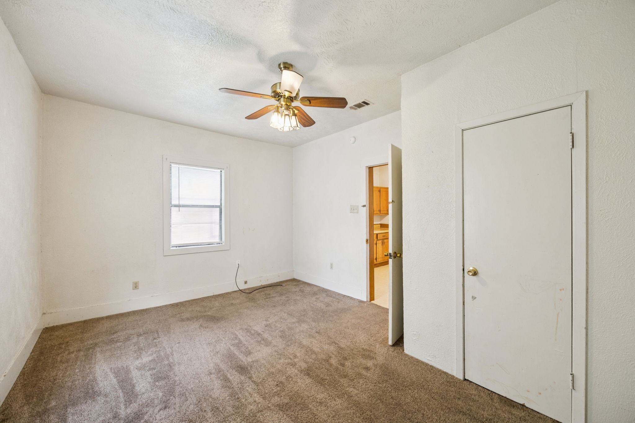 808 E High Street