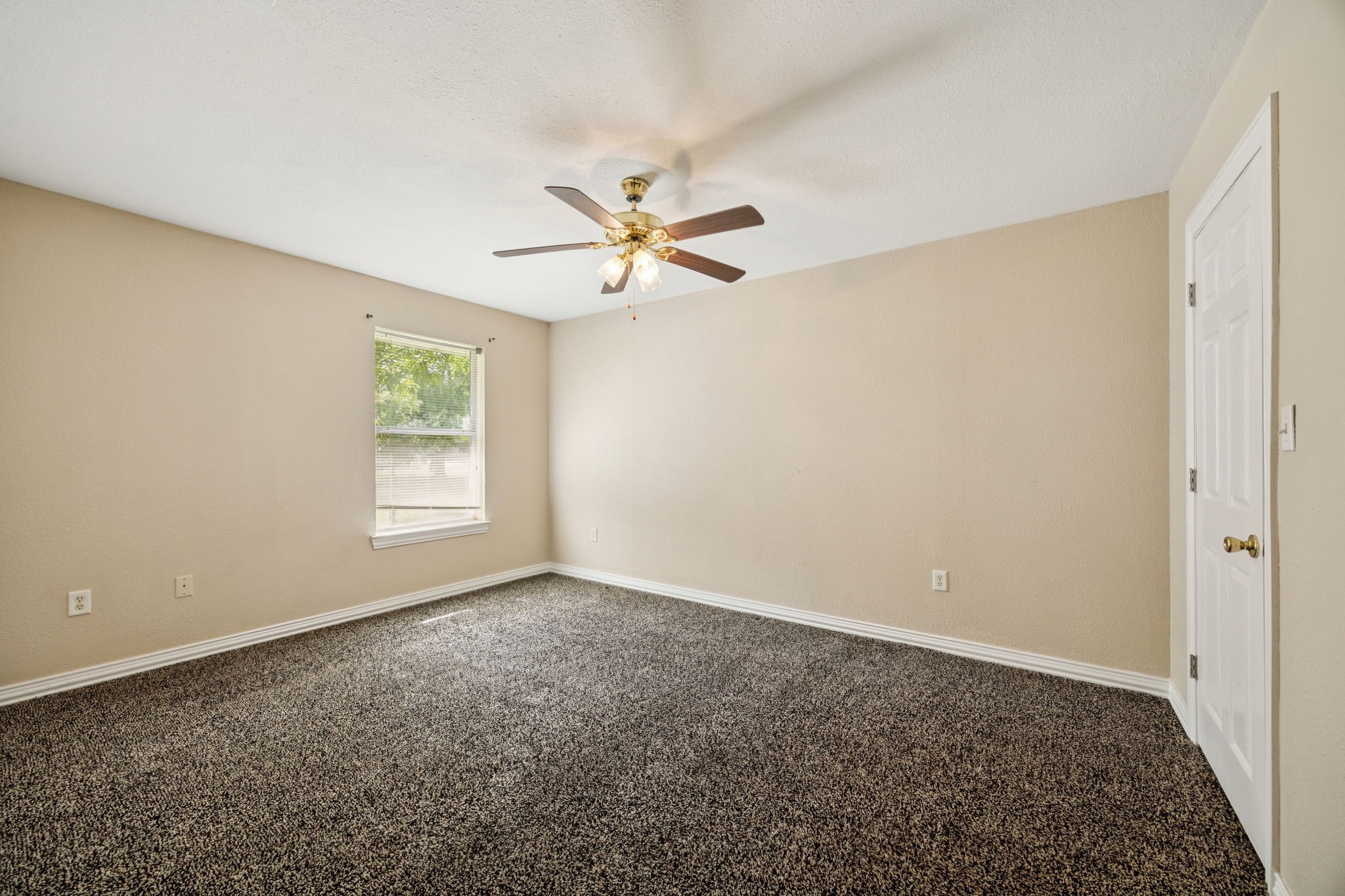 1104 & 1106 E High Street