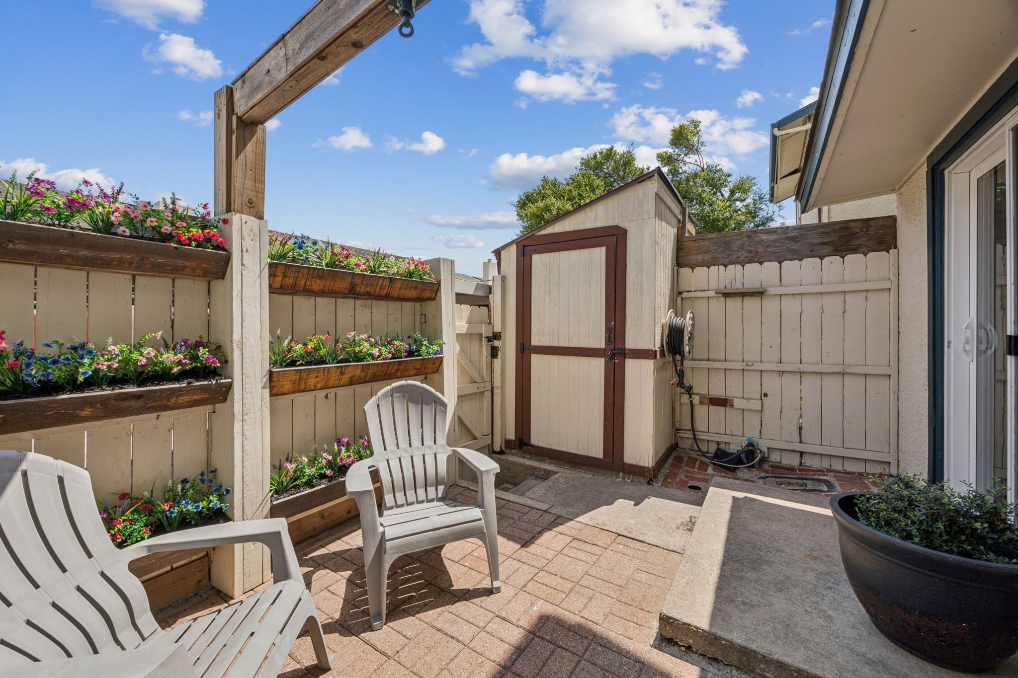 7175 Fair Oaks Avenue 60