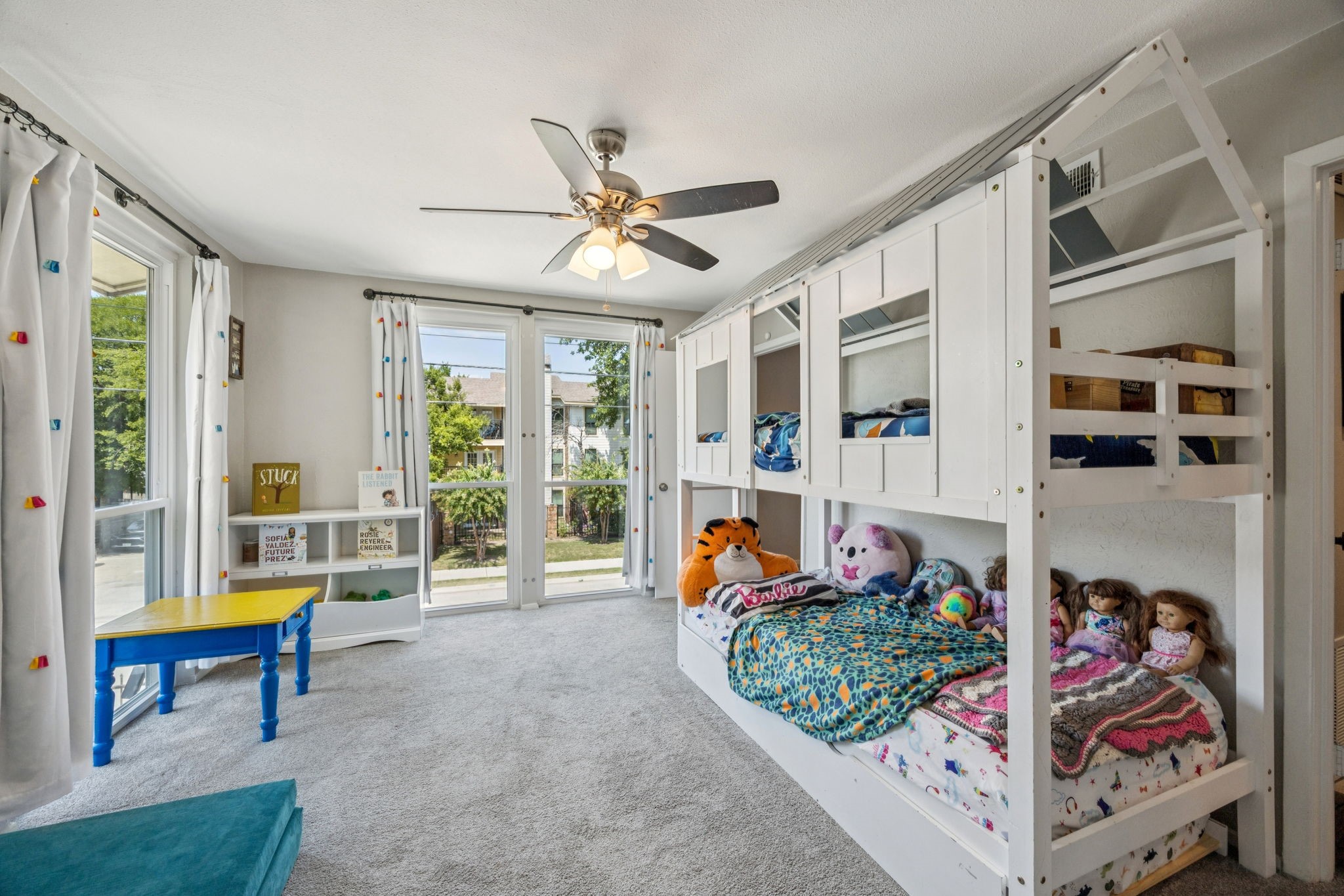 7175 Fair Oaks Avenue 60