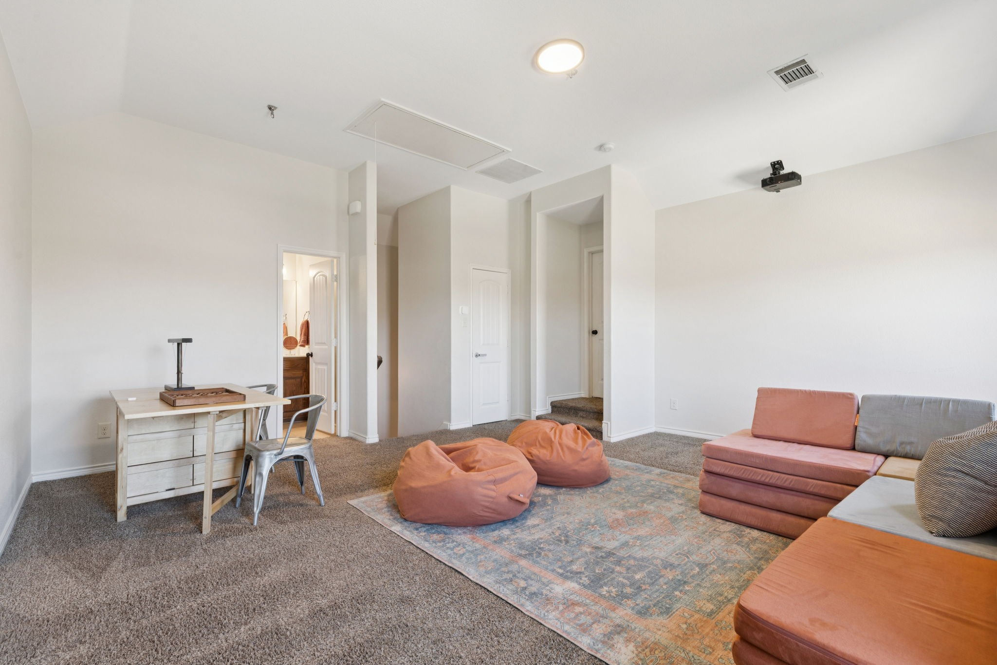 1326 White Water Lane