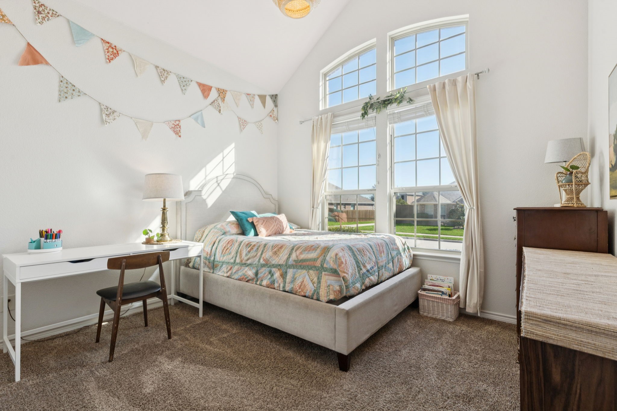 1326 White Water Lane