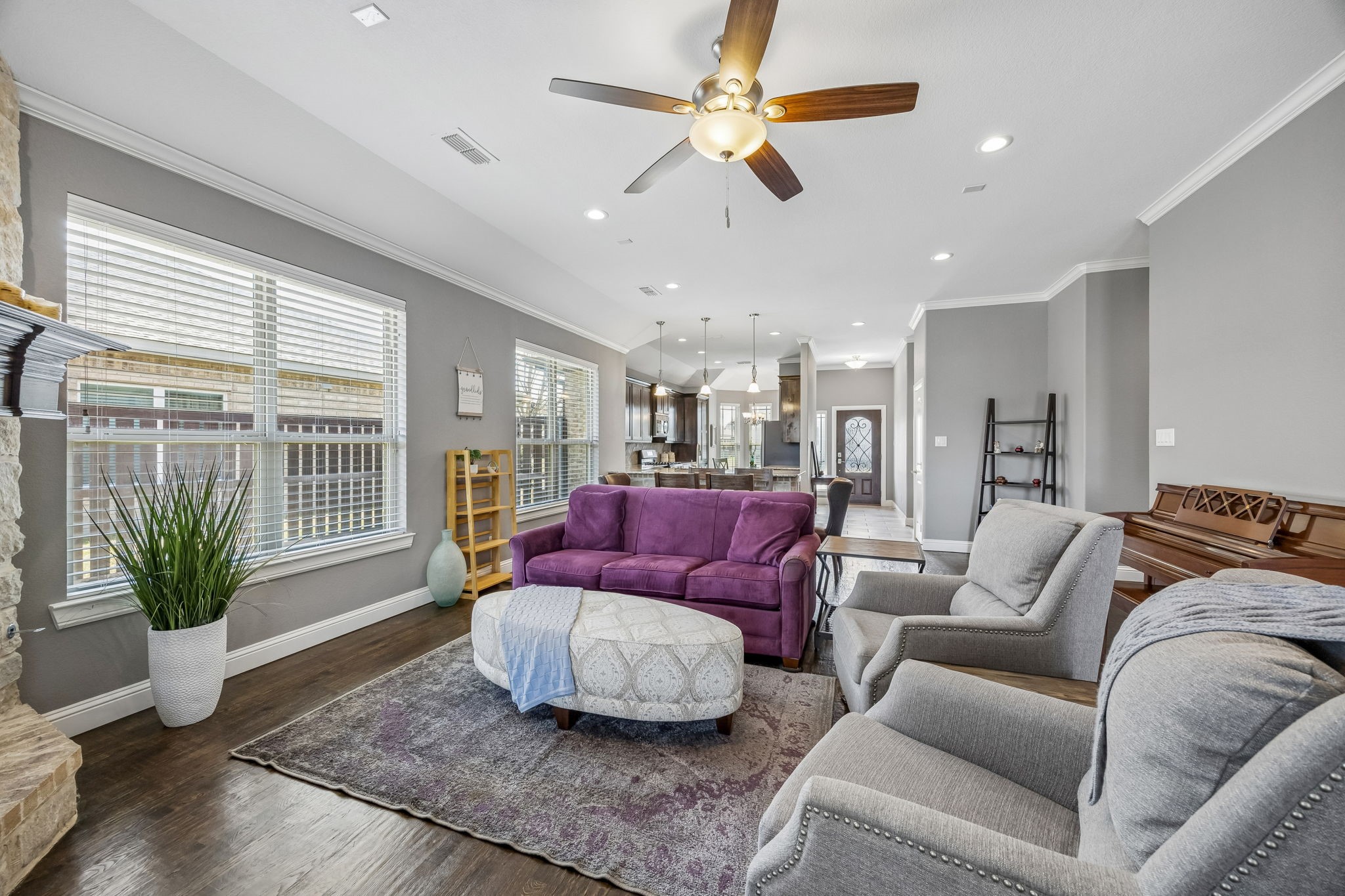 8005 Lake Bend Drive