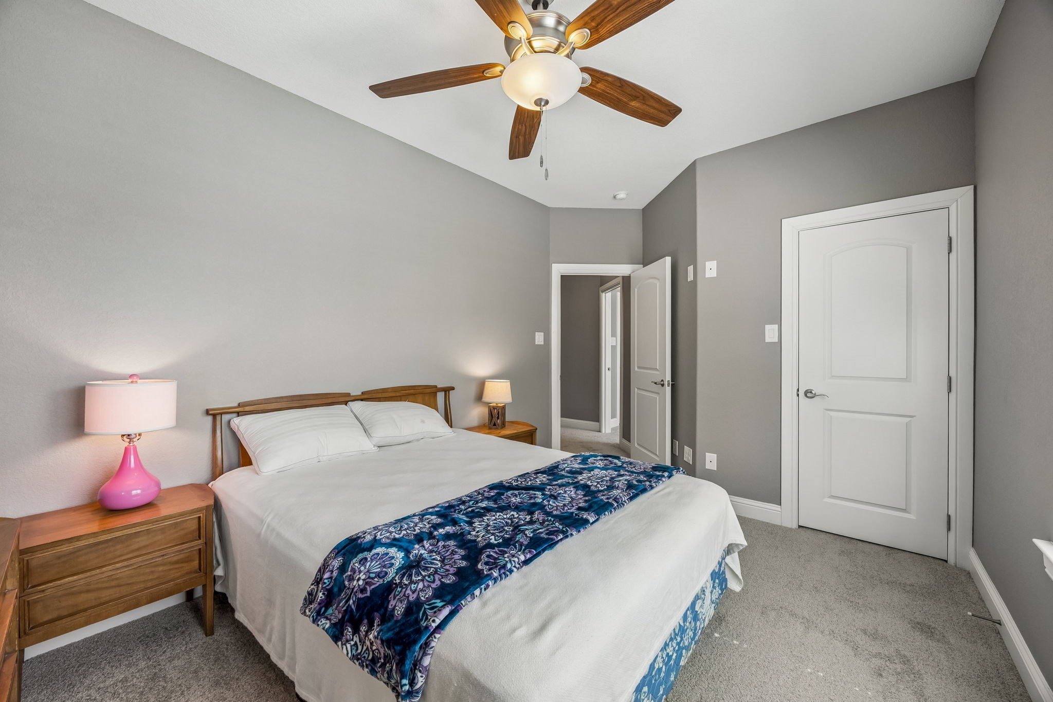 8005 Lake Bend Drive