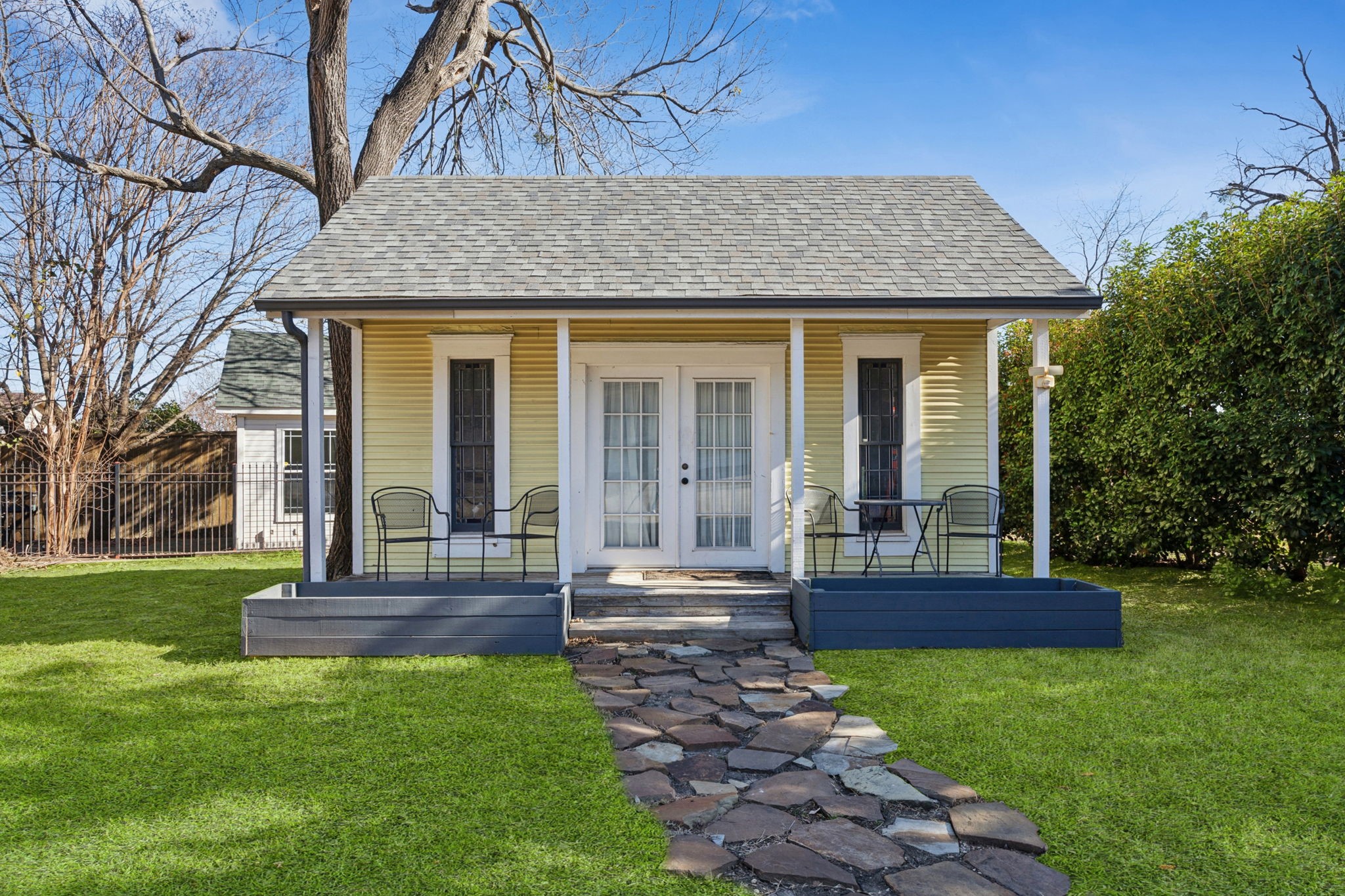 704 Williams Street
