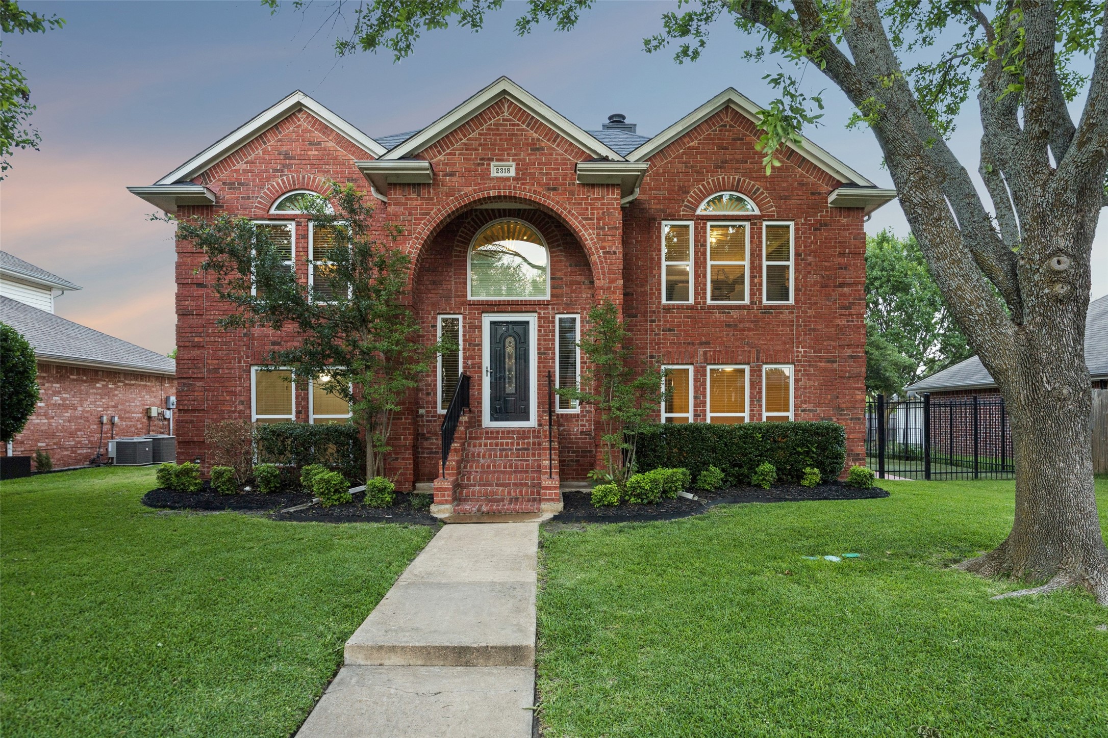2318 Dana Drive