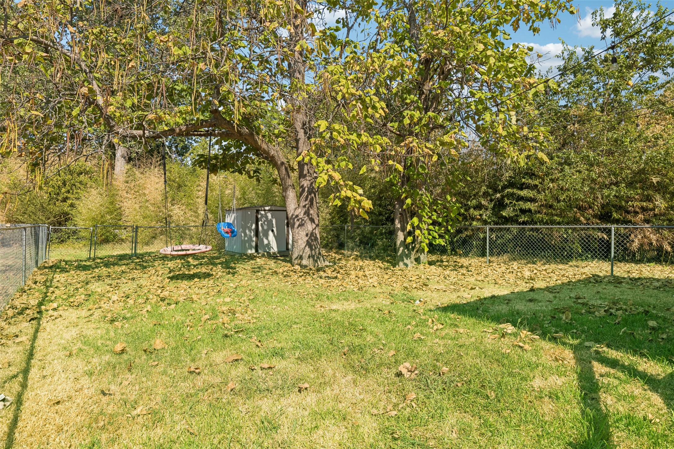 915 N Alamo Road