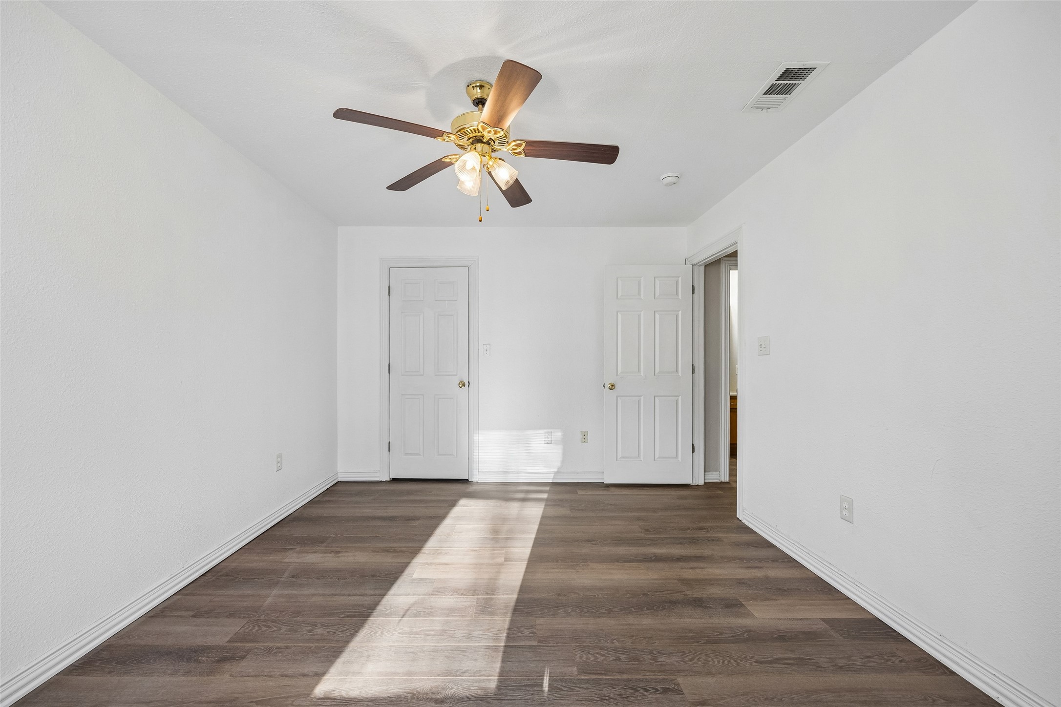 1104 E High Street